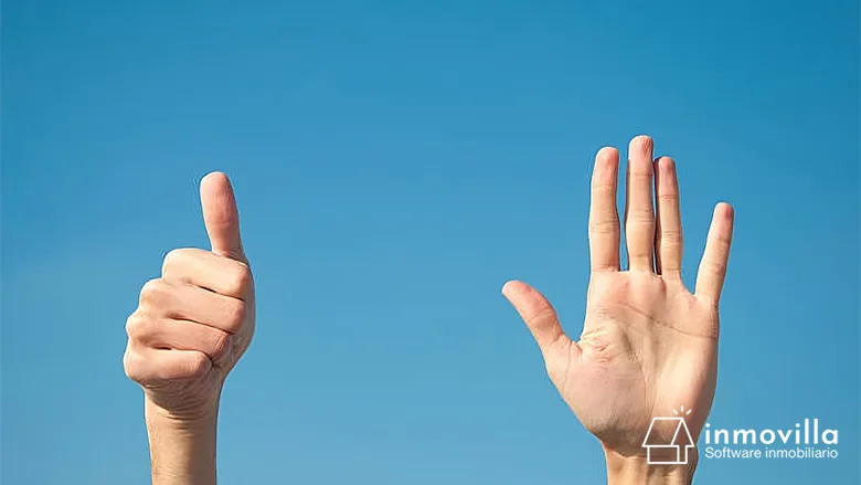 Invertir en un crm inmobiliario: Manos con las razones